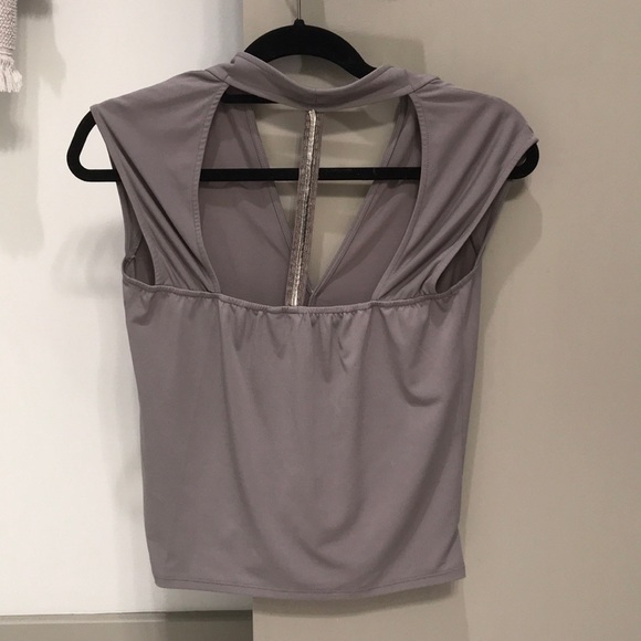 GUESS Top - Picture 2 of 2